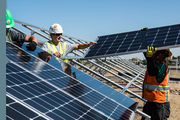 construction worker, solar panels, economy, solarenergie, wirtschaft